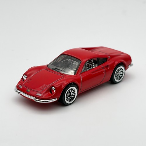 Hot wheels ferrari dino - hot, gt