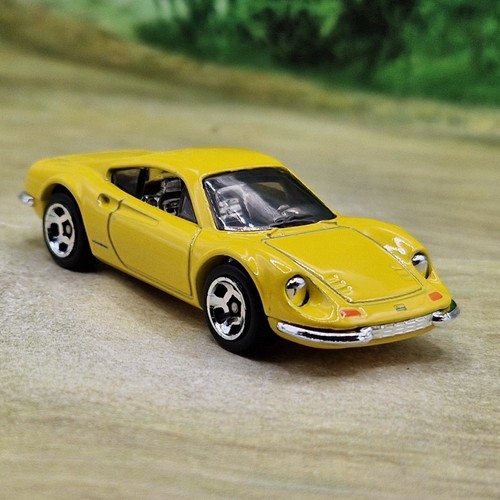 Hot wheels ferrari - wheels,