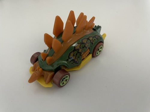 Hot wheels motosaurus - motosaurus, dino