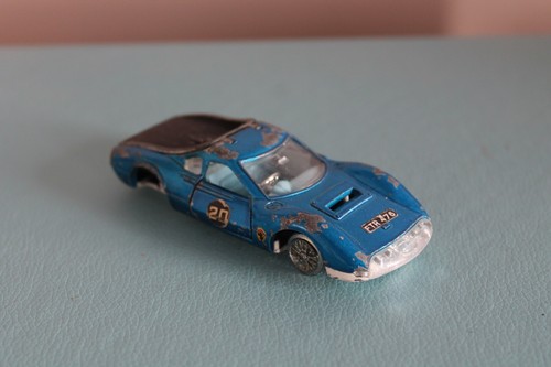 Dinky toys dino ferrari - dinky, 4"